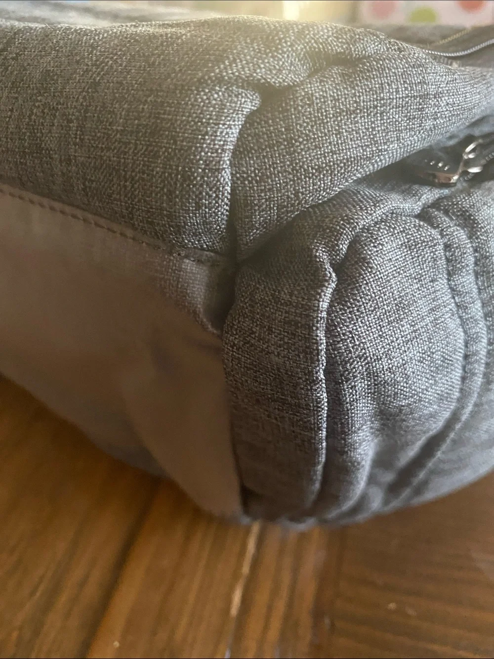 BNWNT Lug Caddy Toiletry in Gray Quilted Bag with Hook - Picture 9 of 13